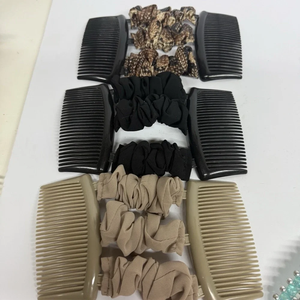 VTG Assortment Of Hair Clasps‎ And Combs Beaded Sequin